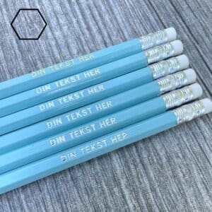 Pastelblå blyanter med navn