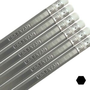 Flotte blyanter i metallic sølv look. Med navn eller tekst.