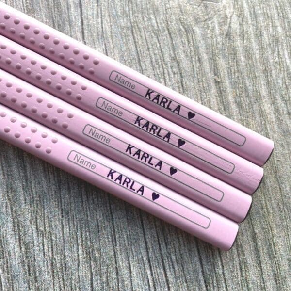 rosa-jumbo-grip-blyanter-med-navn-faber